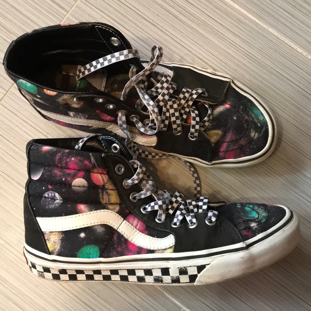 Custom galaxy Vans - Picture 2 of 2